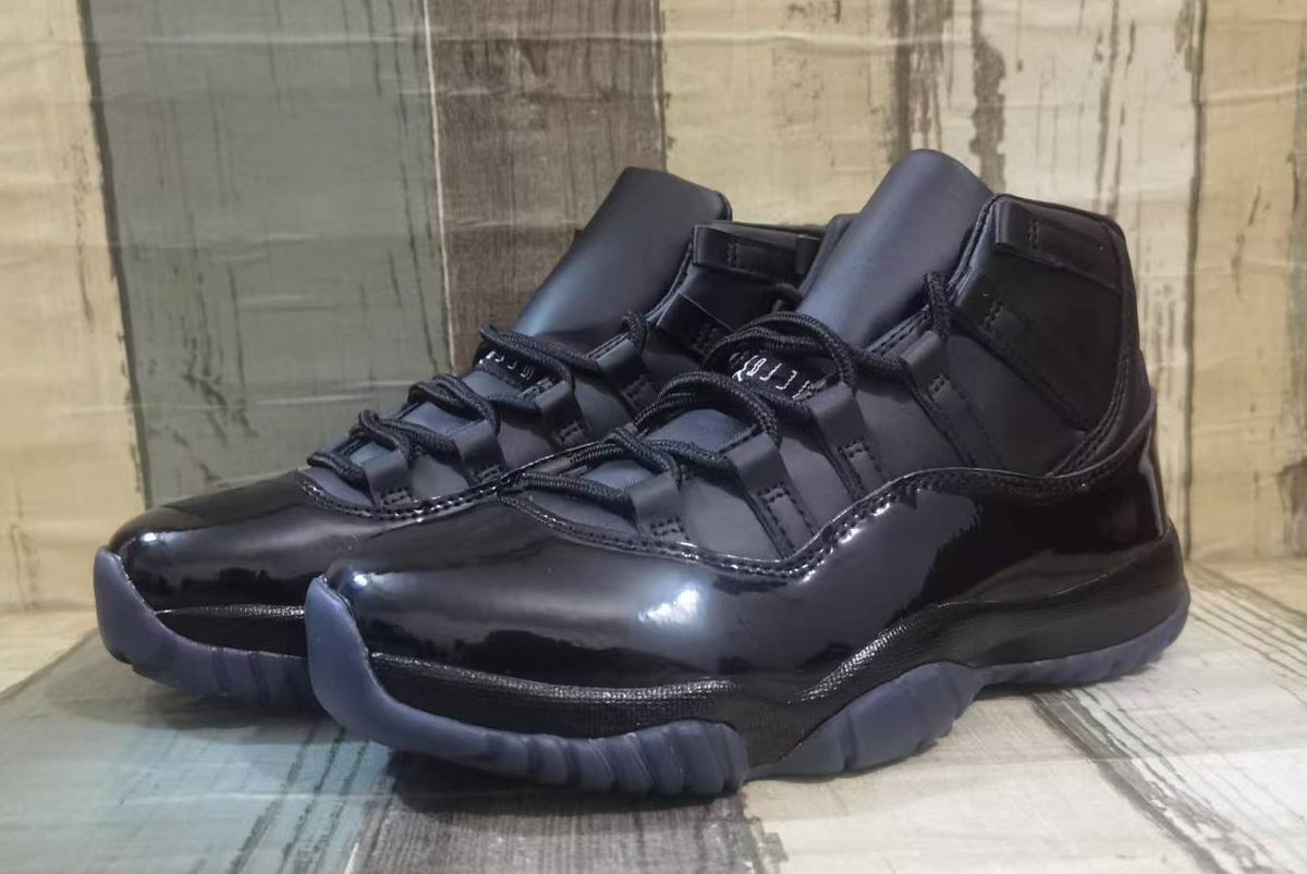 Air Jordan 11 Retro 'Black'